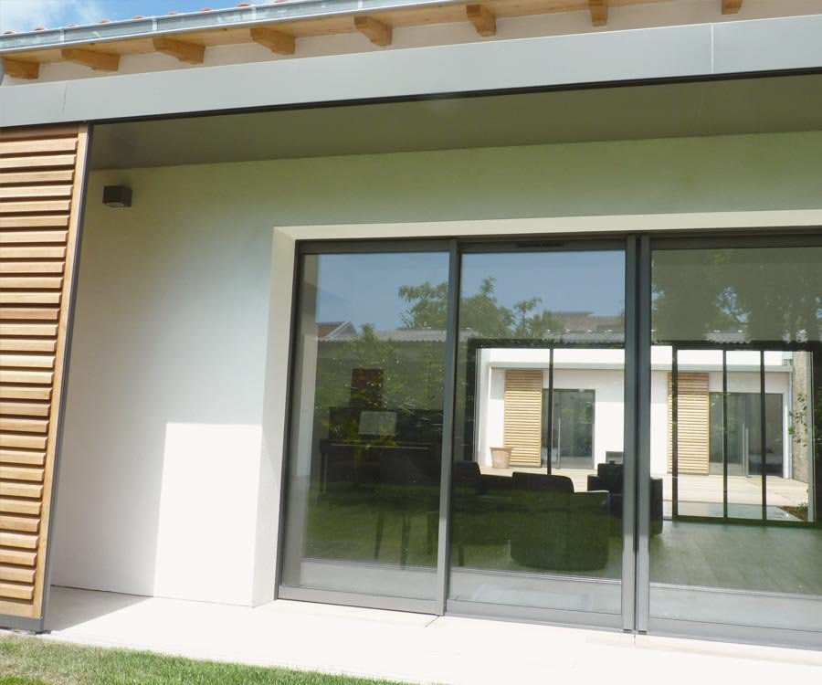 panneaux-coulissants-bois-la-rochelle